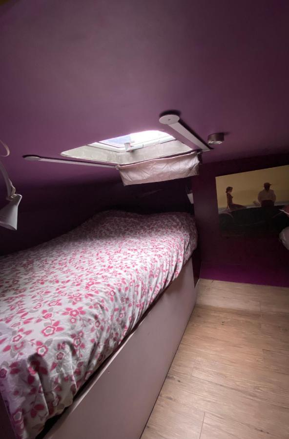 Peniche Hollandaise Cosy Hotel Дол Екстериор снимка